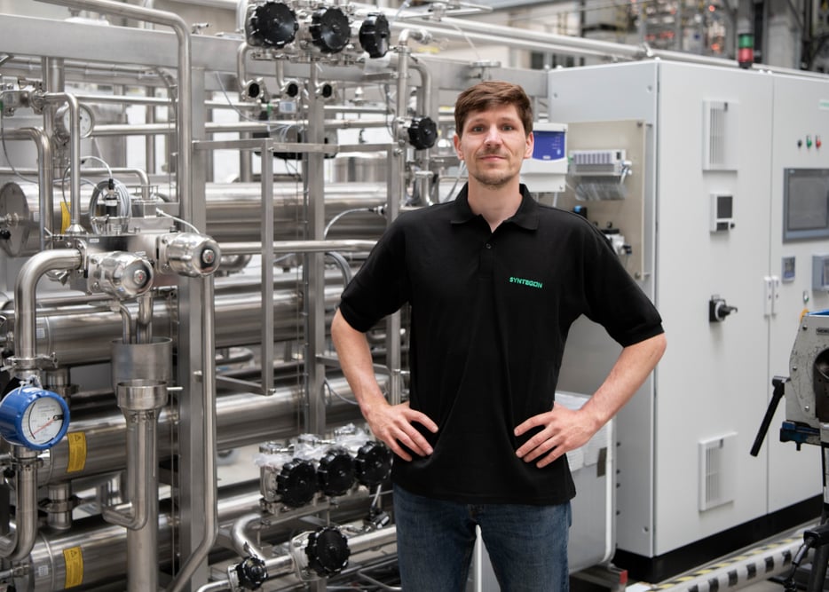 Energy-efficient pharmaceutical water